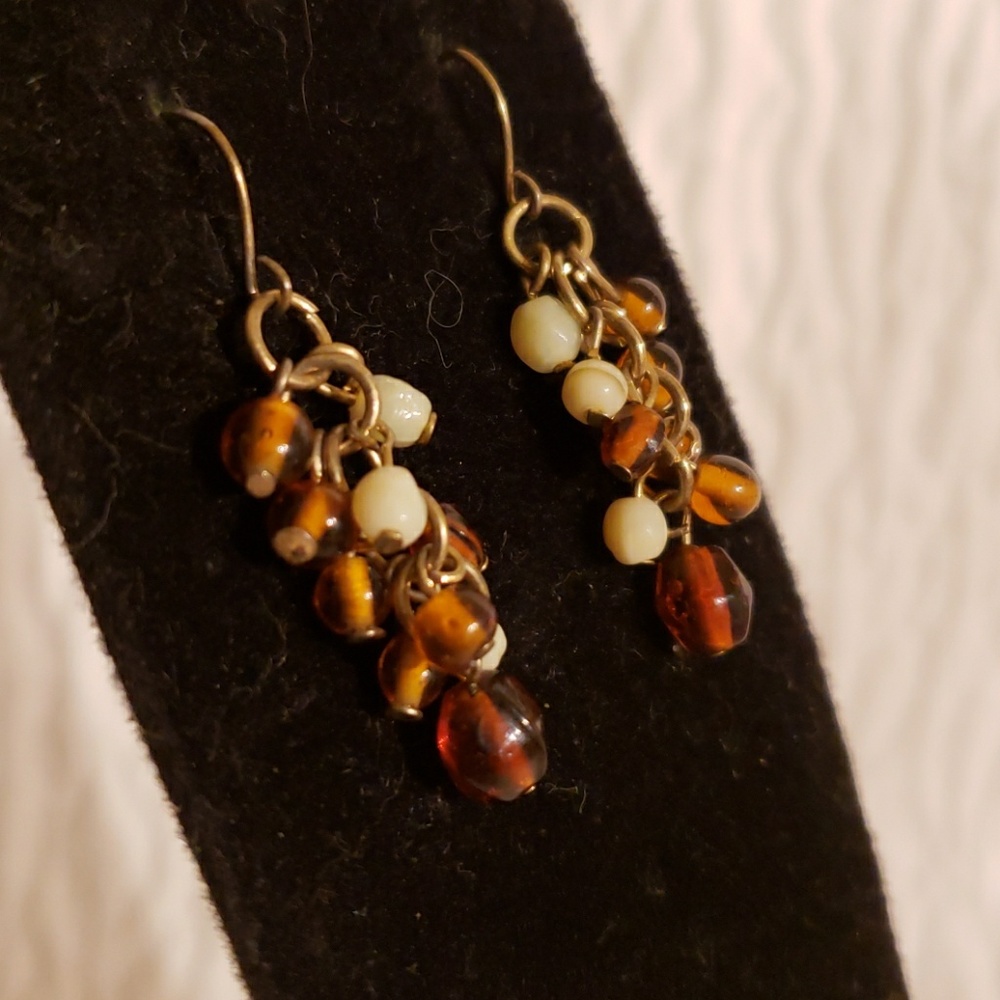 Earings - Picture 2 of 2